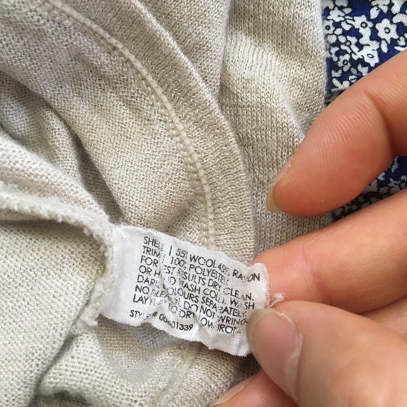 Club Monaco sleeveless top - Picture 4 of 4